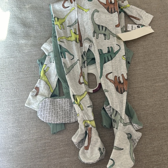 2 Carters Dinosaur footed pajamas Size 3T. NWT - Picture 7 of 9